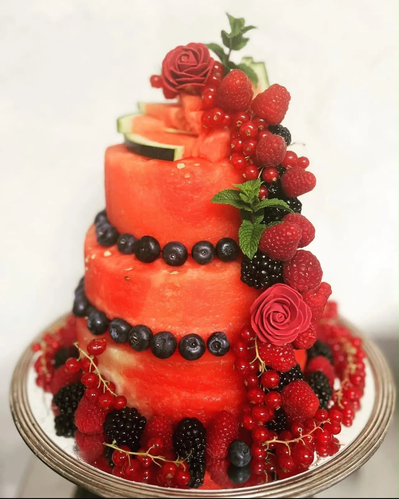 Gâteau de pastèque aux fruits rouges